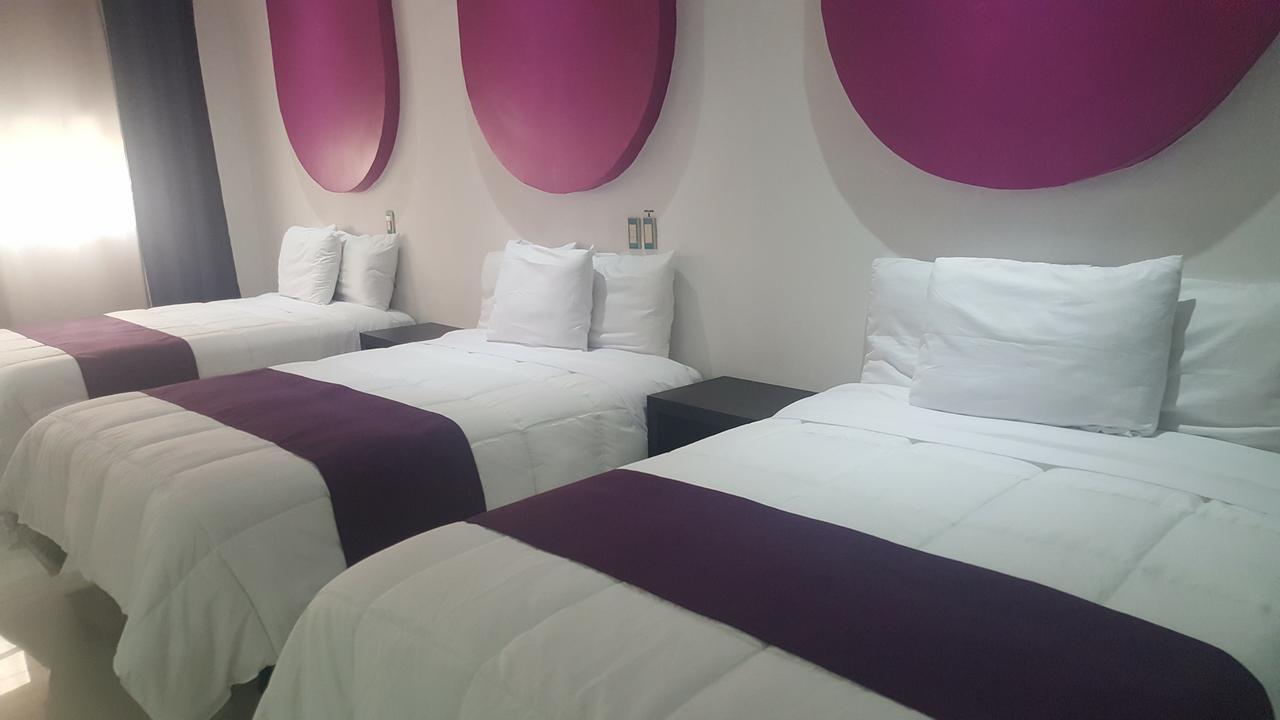 Hotel Dluxe 圣胡安－德洛斯拉戈斯 外观 照片