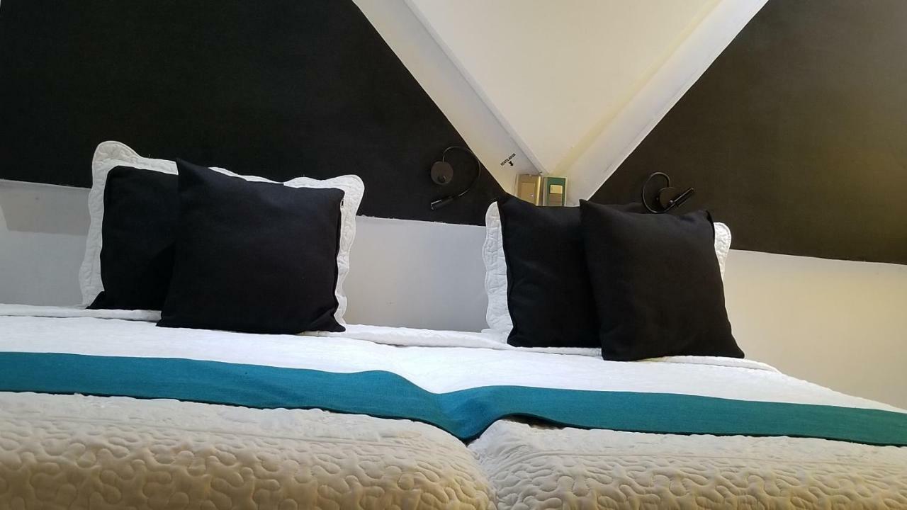 Hotel Dluxe 圣胡安－德洛斯拉戈斯 外观 照片