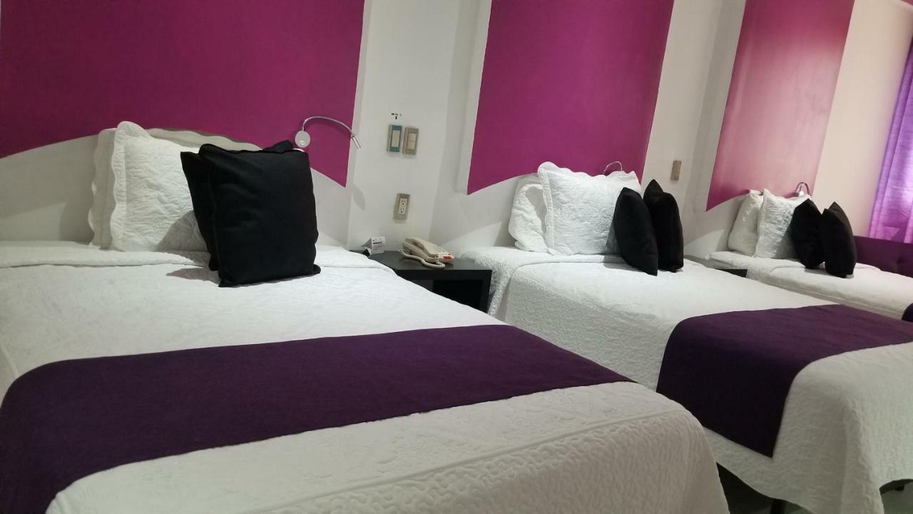 Hotel Dluxe 圣胡安－德洛斯拉戈斯 外观 照片